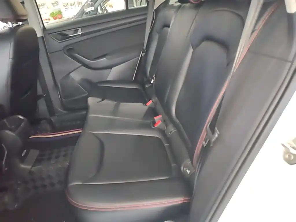 Skoda Kodiaq — миниатюра 17