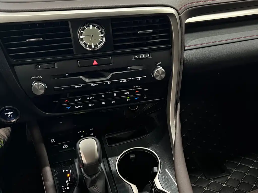 Lexus RX 2020 450h Elegant VI