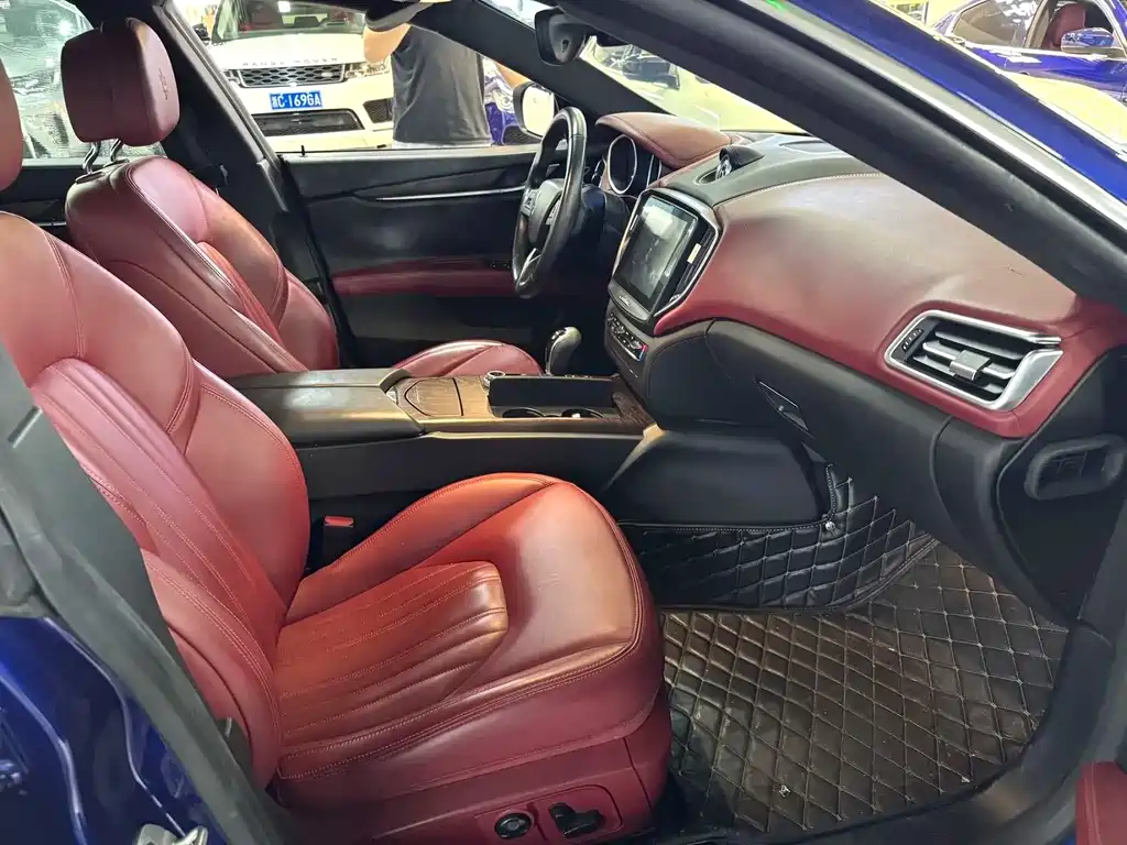 Maserati Ghibli — миниатюра 6