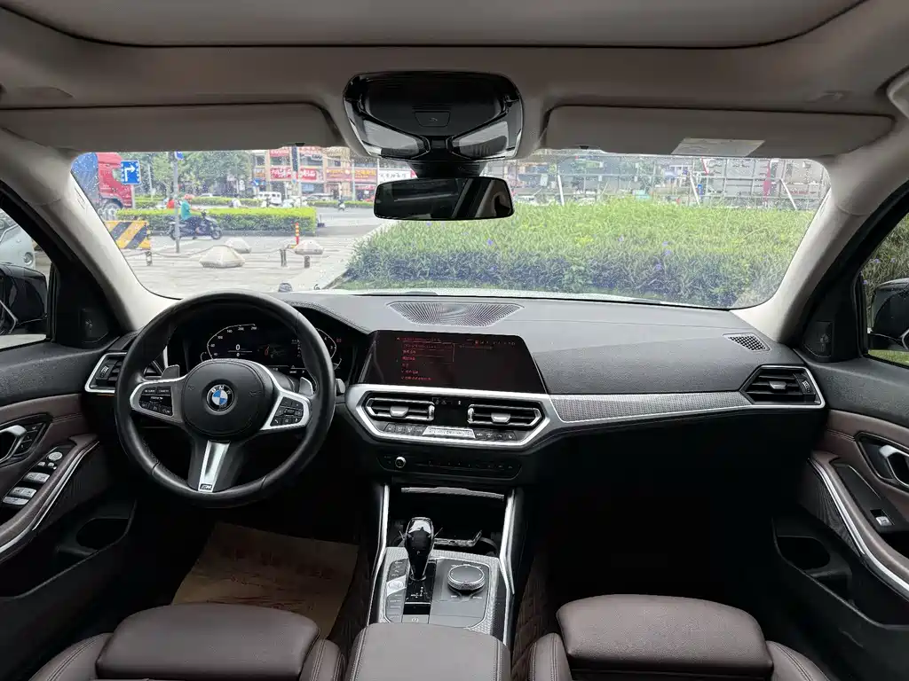 BMW 3 Series — миниатюра 2