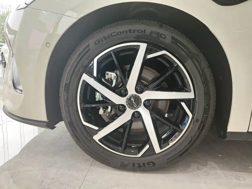 BYD Seal 07 DM-i — миниатюра 15