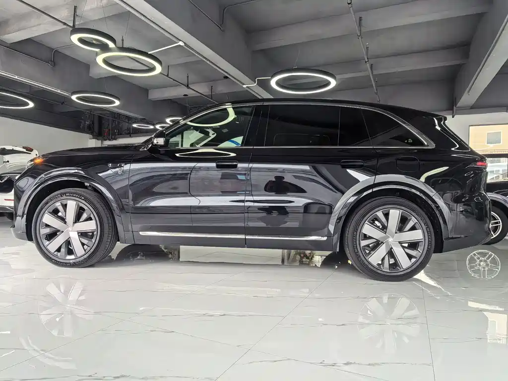Li Auto Li L8 — миниатюра 8