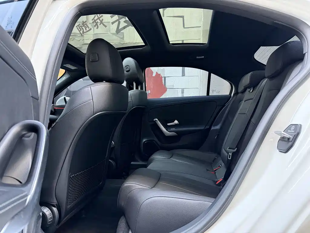 MERCEDES-BENZ A CLASS