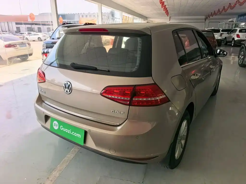 Volkswagen Golf — миниатюра 7