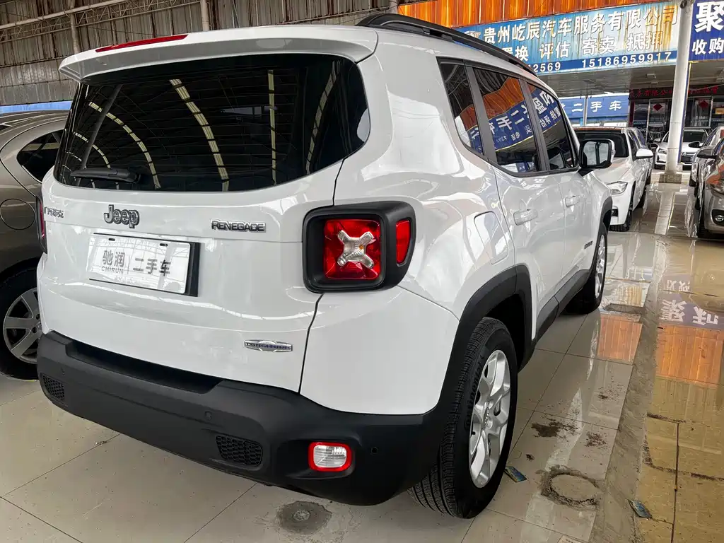 Jeep Renegade — миниатюра 12