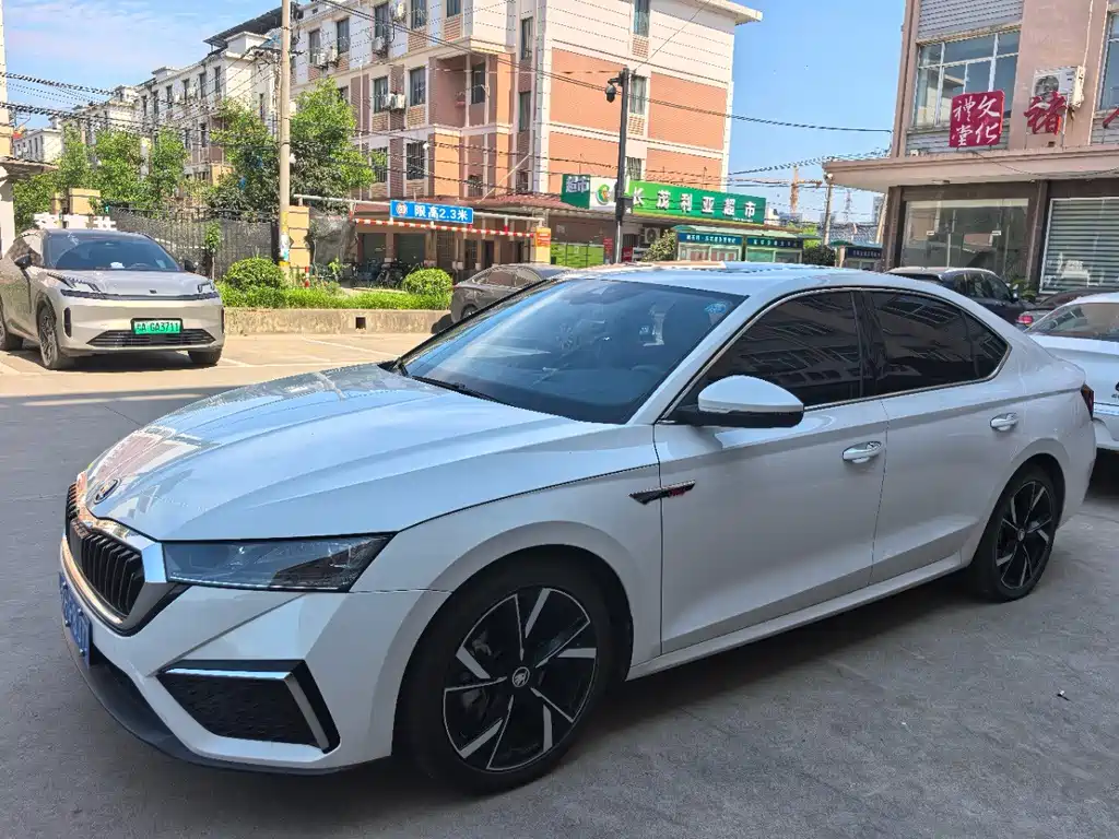 Купить Skoda Octavia