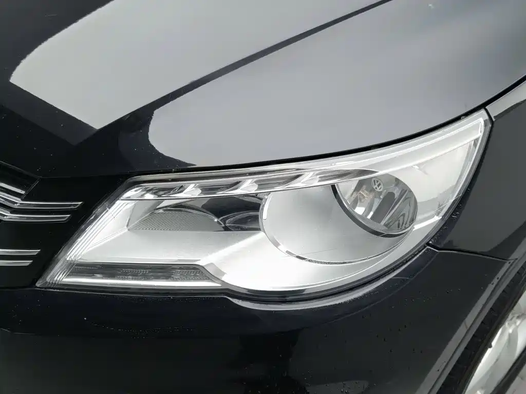 Volkswagen Tiguan — миниатюра 7
