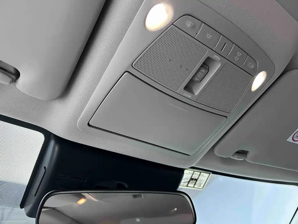 Nissan X-Trail — миниатюра 17