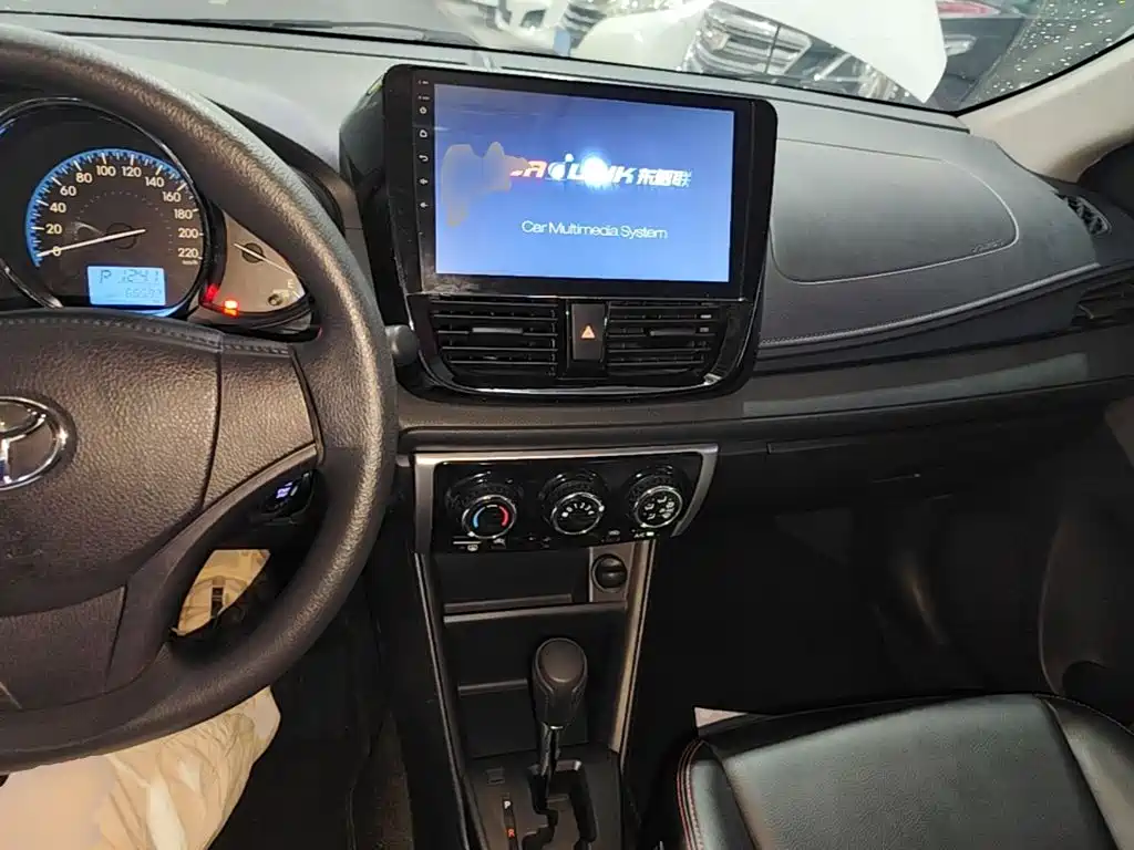Toyota Vios FS — миниатюра 10