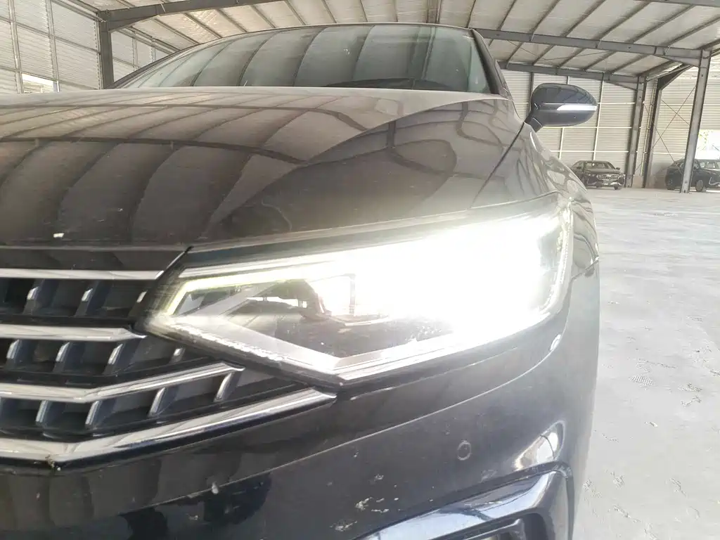 Volkswagen Magotan — миниатюра 4