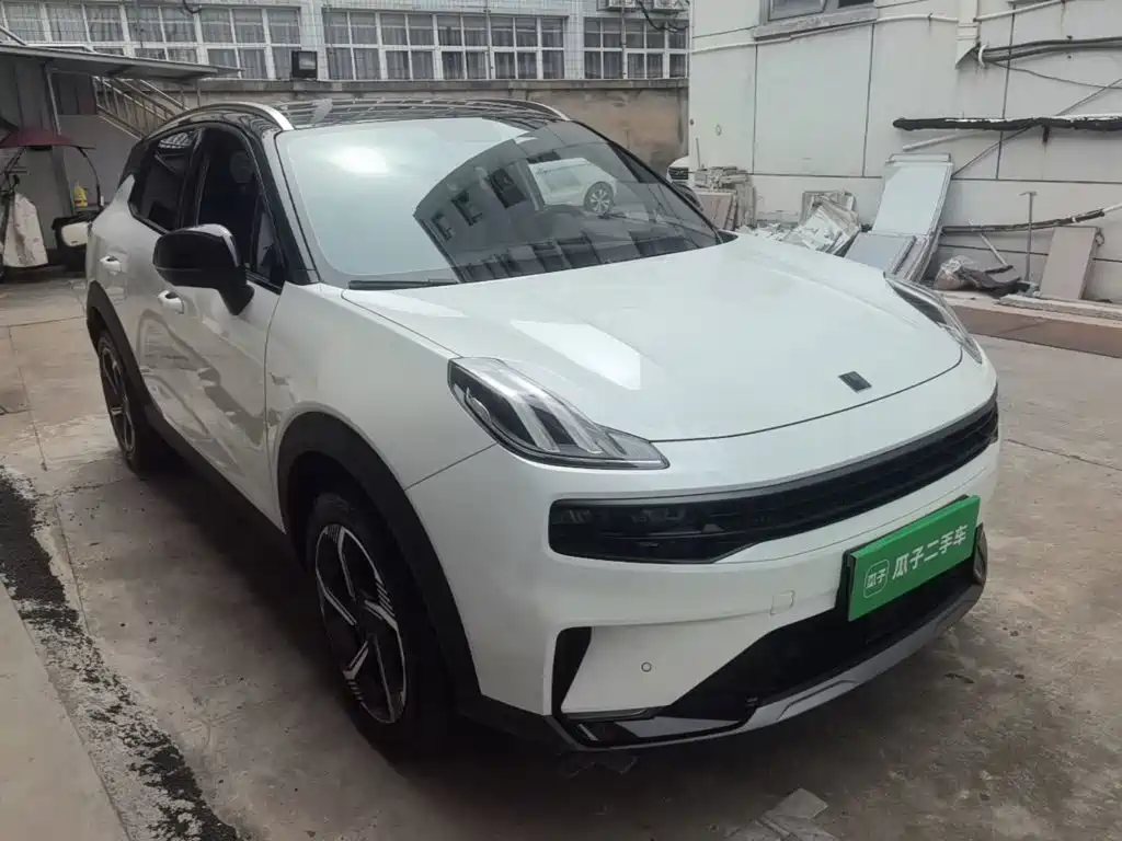 Lynk & Co 06 — миниатюра 4