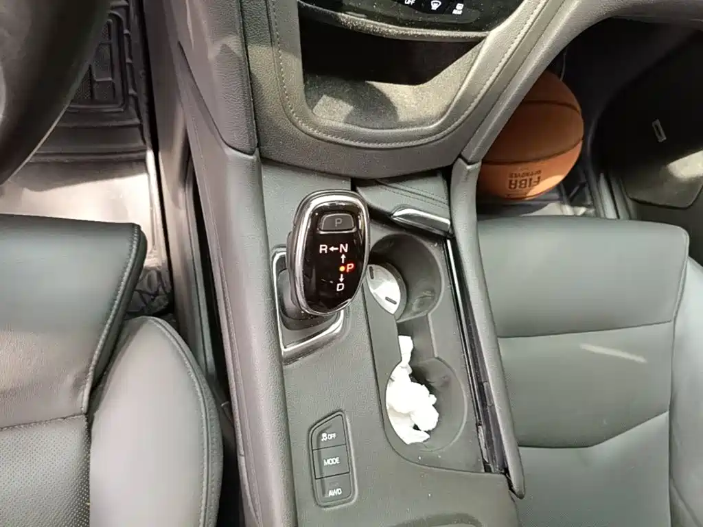 Cadillac XT5 — миниатюра 14