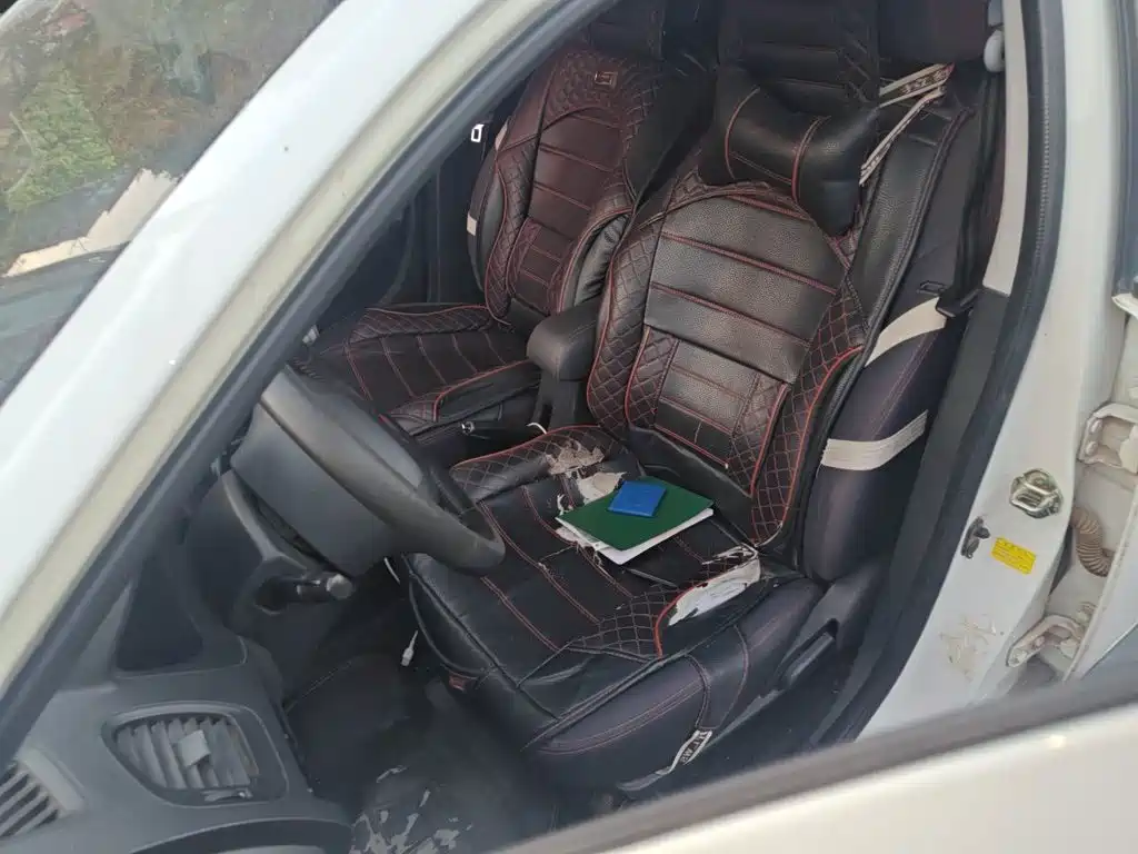 Geely King Kong — миниатюра 16