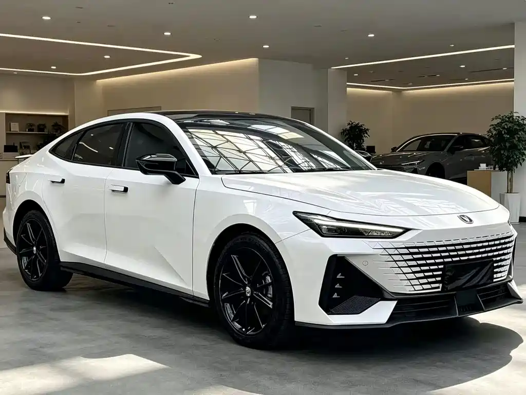 Changan UNI-V — миниатюра 13