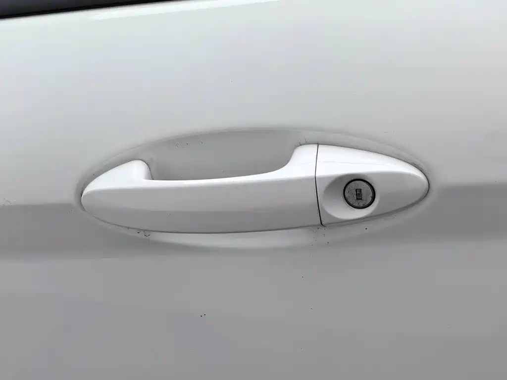 Ford Fiesta — миниатюра 18