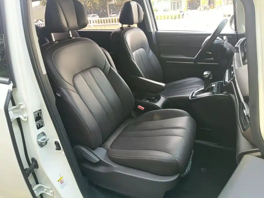 GAC Motor Trumpchi M6 — миниатюра 25