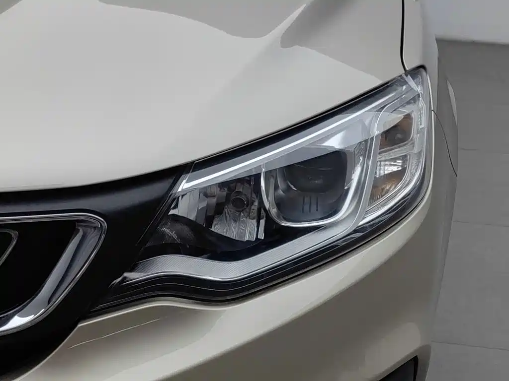 Geely Vision — миниатюра 7