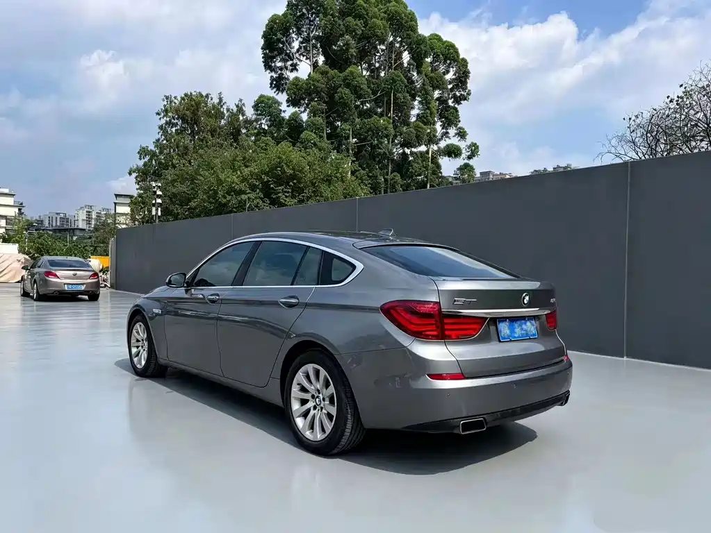 BMW 5 Series GT 5 GT 2010 535i Luxury