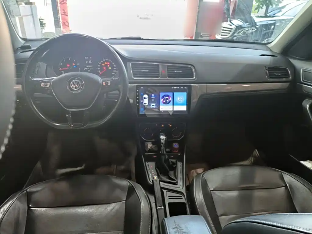 Volkswagen Lavida — миниатюра 10