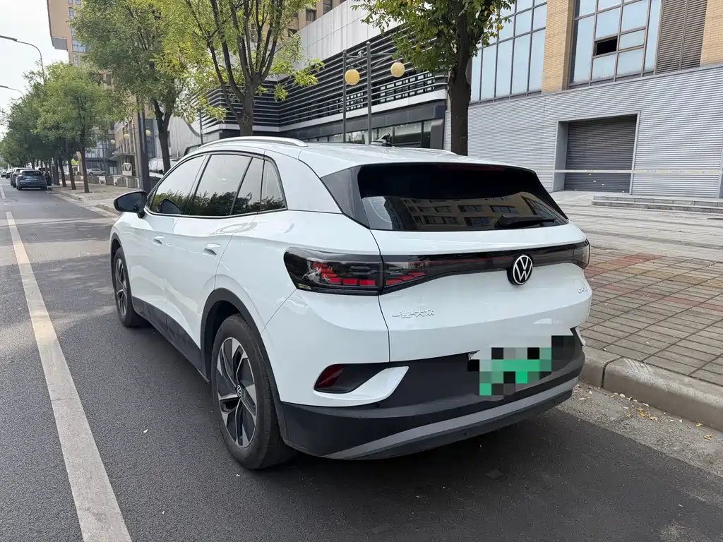 Volkswagen ID.4 Crozz — миниатюра 3
