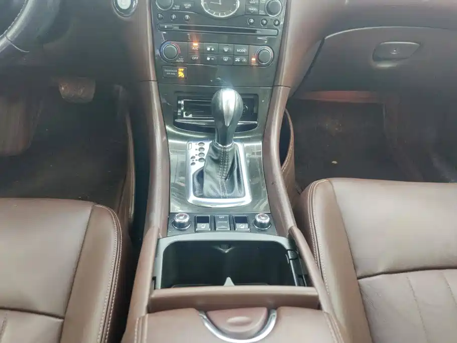 Infiniti QX50 — миниатюра 16