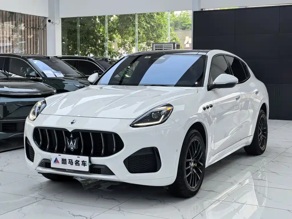 Maserati Grecale 2023