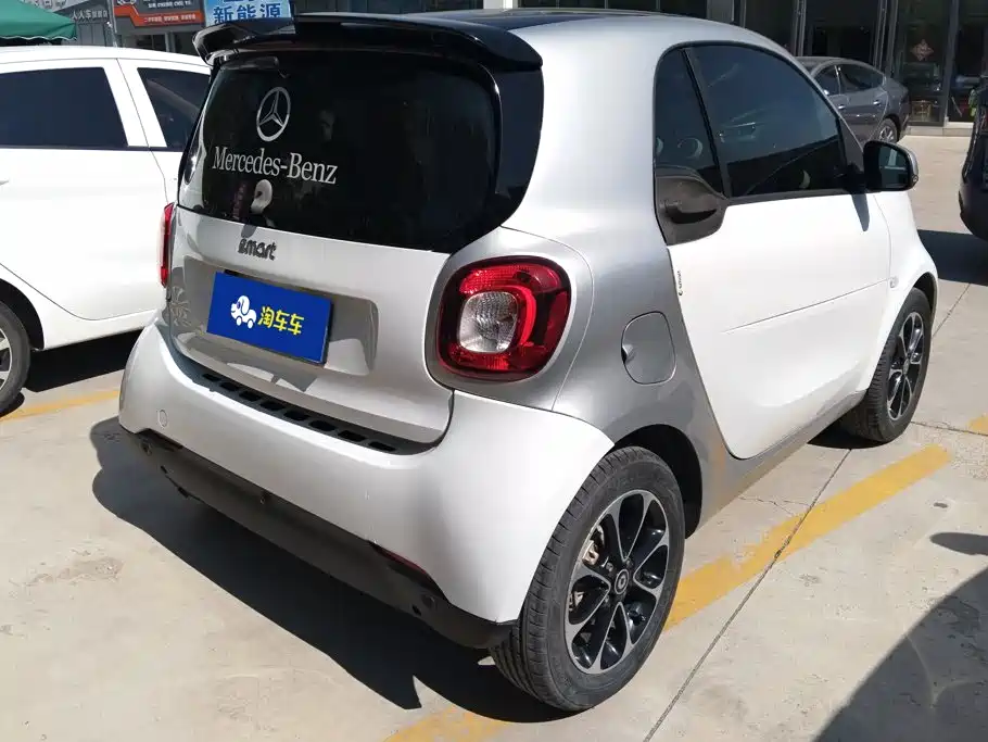smart Smart Fortwo — миниатюра 3