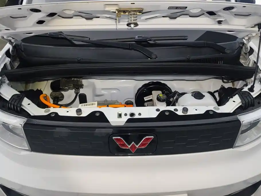 Wuling MINIEV — миниатюра 10