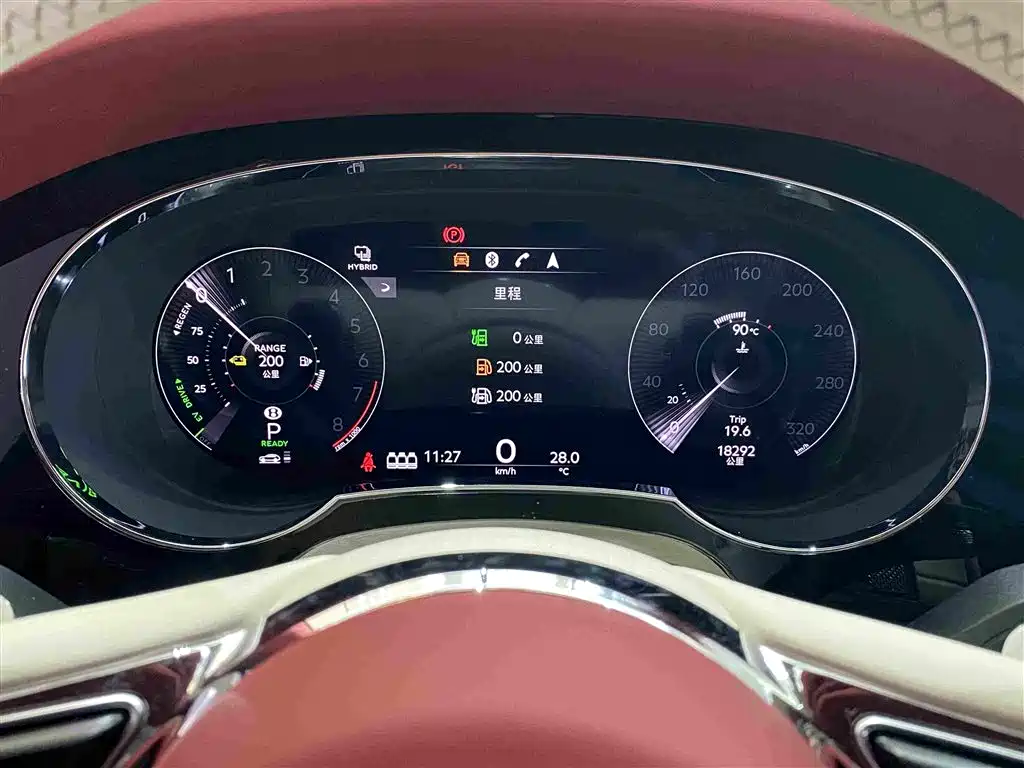 Bentley Bentayga PHEV — миниатюра 9