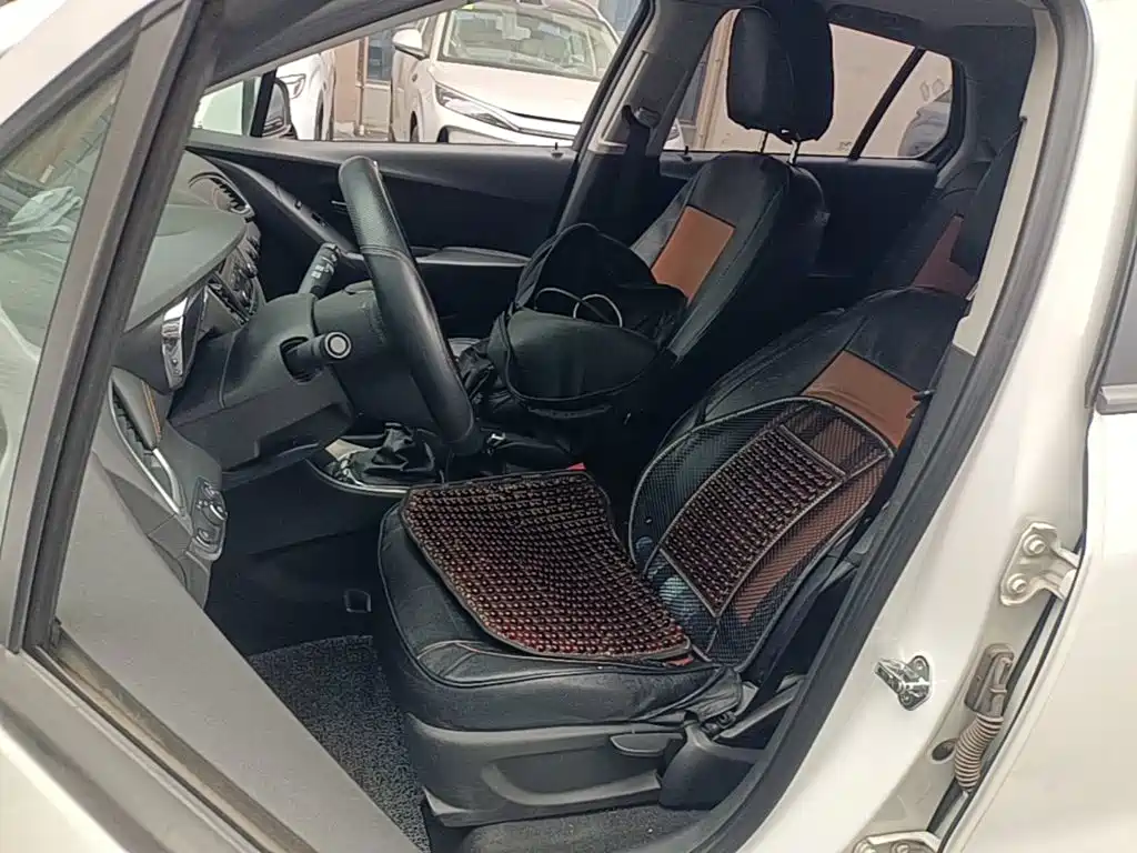 Chevrolet Trax — миниатюра 20
