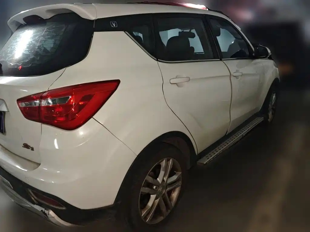 Changan CS35 — миниатюра 4