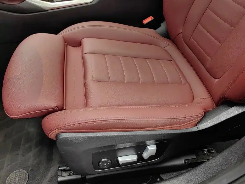 BMW 3 Series — миниатюра 20