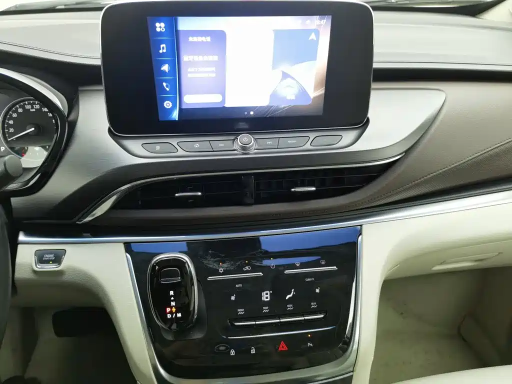 Buick GL8 — миниатюра 12