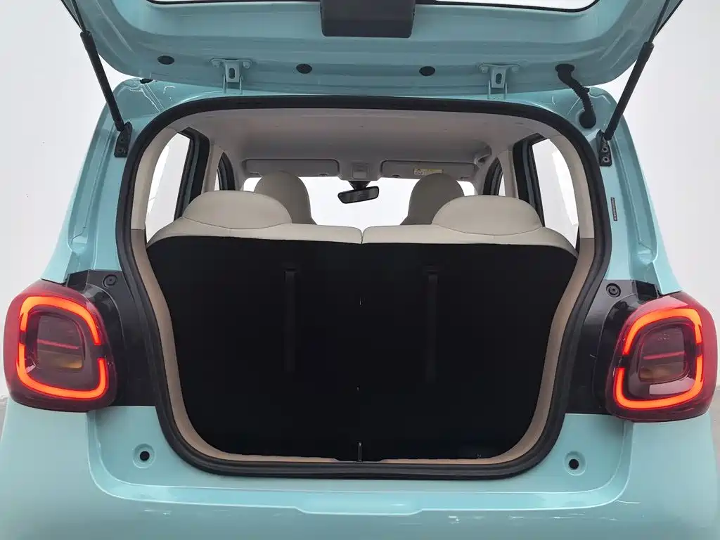 Wuling MINIEV — миниатюра 16