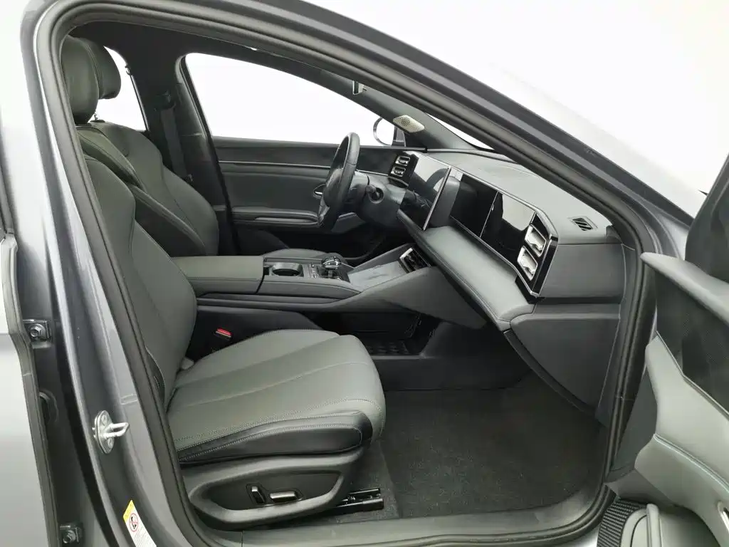 BYD Qin L — миниатюра 23