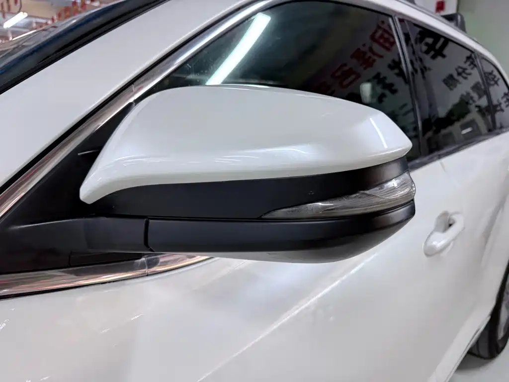 Toyota Highlander — миниатюра 6