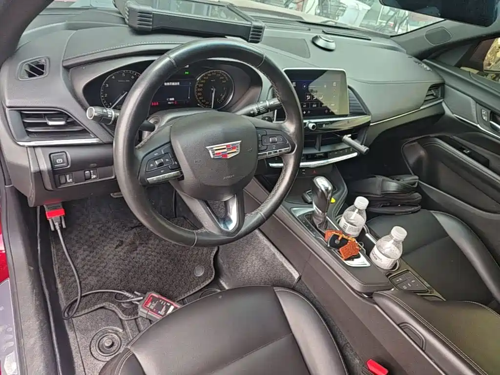 Cadillac CT4 — миниатюра 10