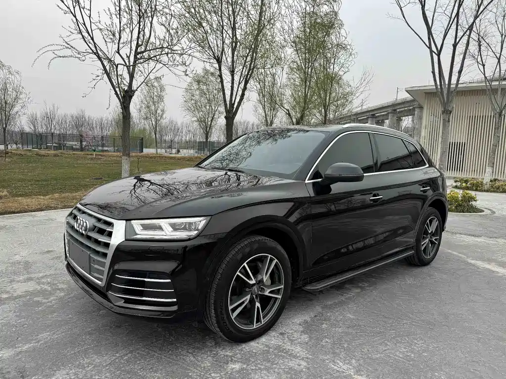 Audi Q5L 2019