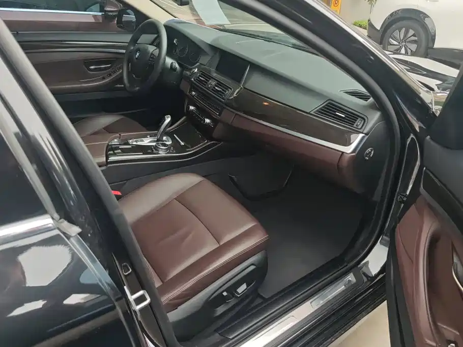 BMW 5 Series 5 2014 525Li Luxury