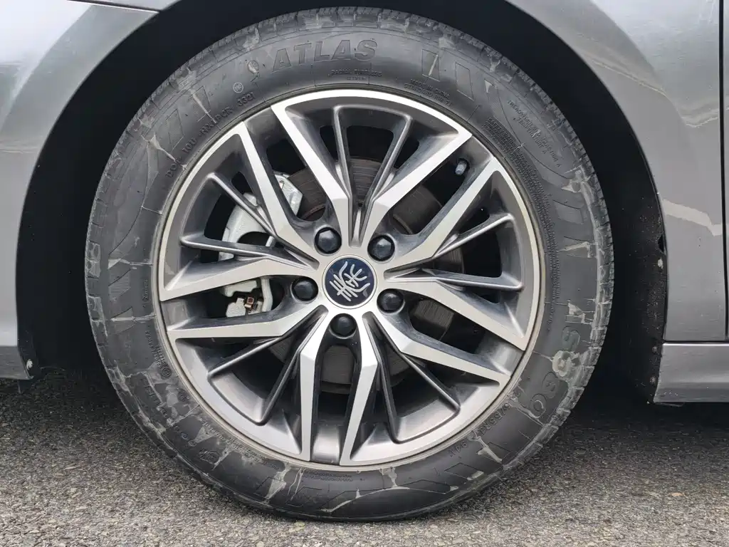 BYD Qin Plus PLUS 2021 DM-i 55KM Flagship
