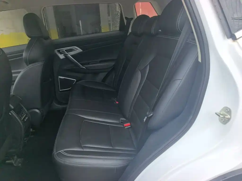 Geely Boyue — миниатюра 17