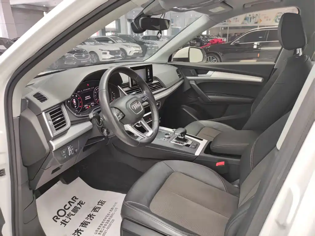 Audi Q5L 2018 40 TFSI Fashion V