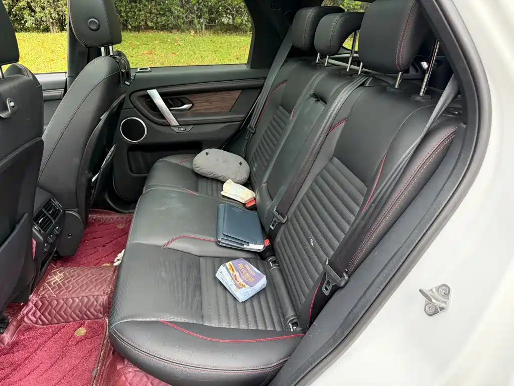 Land Rover Discovery Sport — миниатюра 12