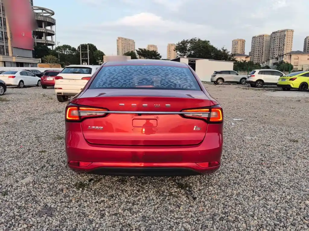 Roewe i5 — миниатюра 6