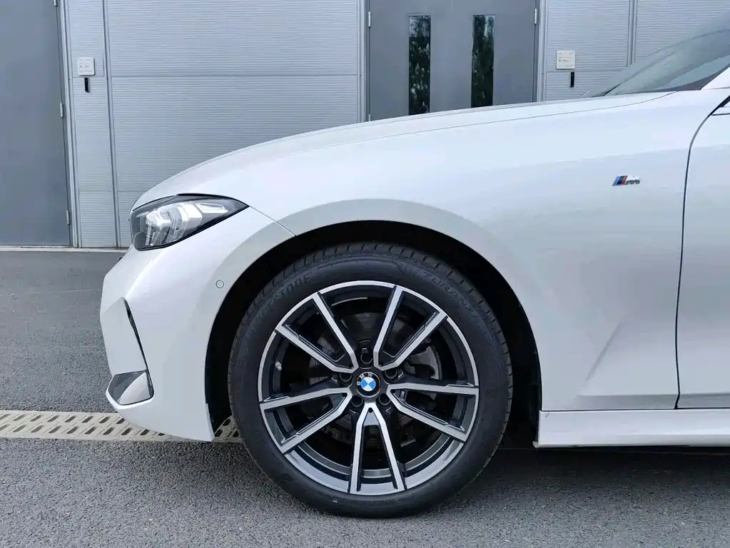 BMW 3 Series 3 2025 325i M Sport