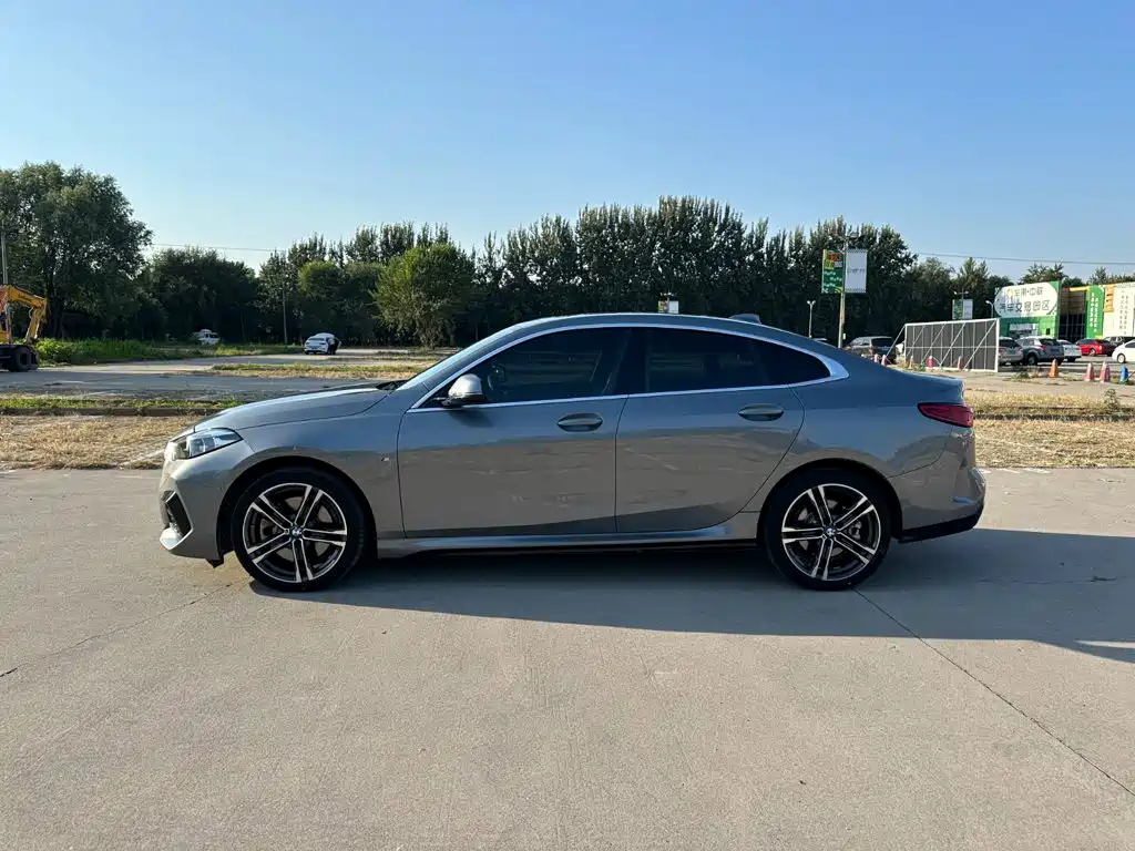 BMW 2 Series (Import) — миниатюра 7