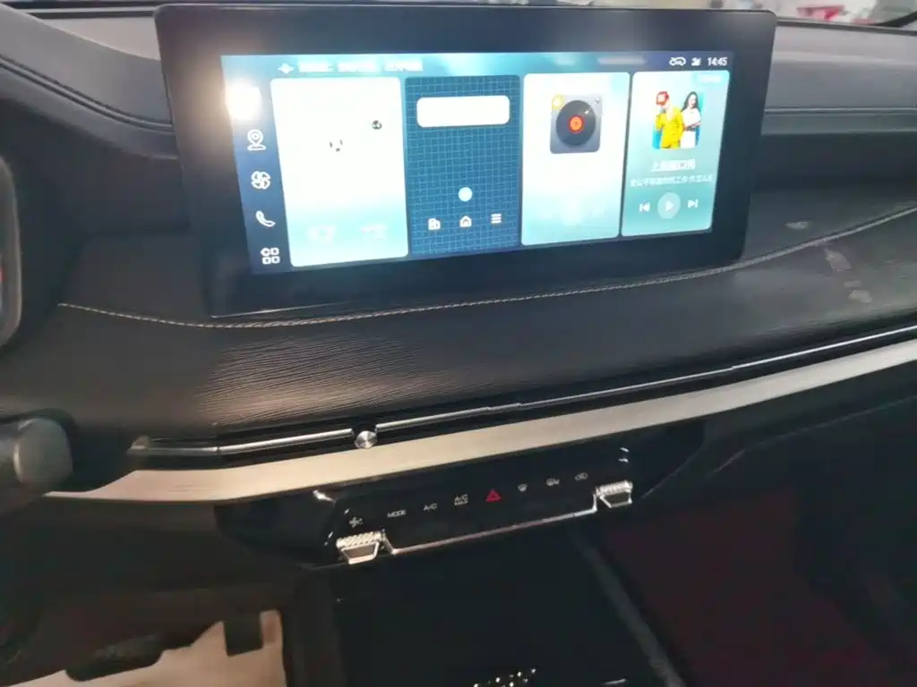 Wuling Jiachen — миниатюра 13