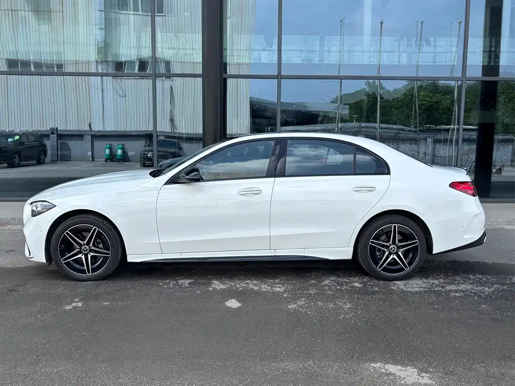 Mercedes-Benz C-Class C 2026 C 260 L Sport
