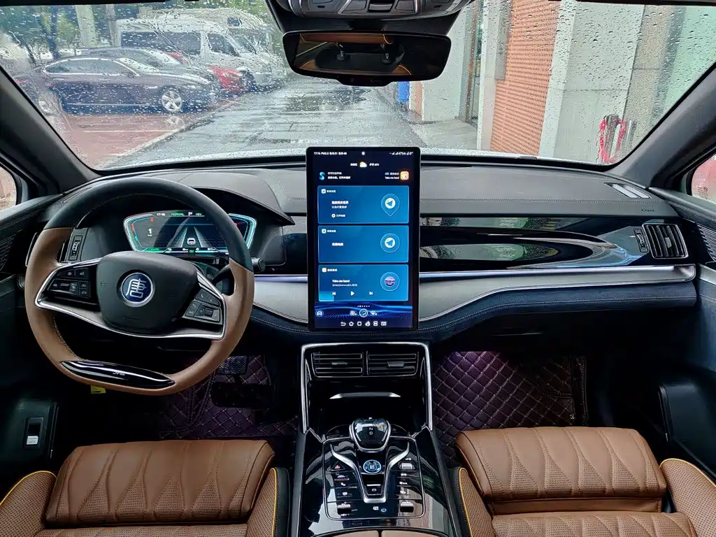 BYD Tang New Energy — миниатюра 10