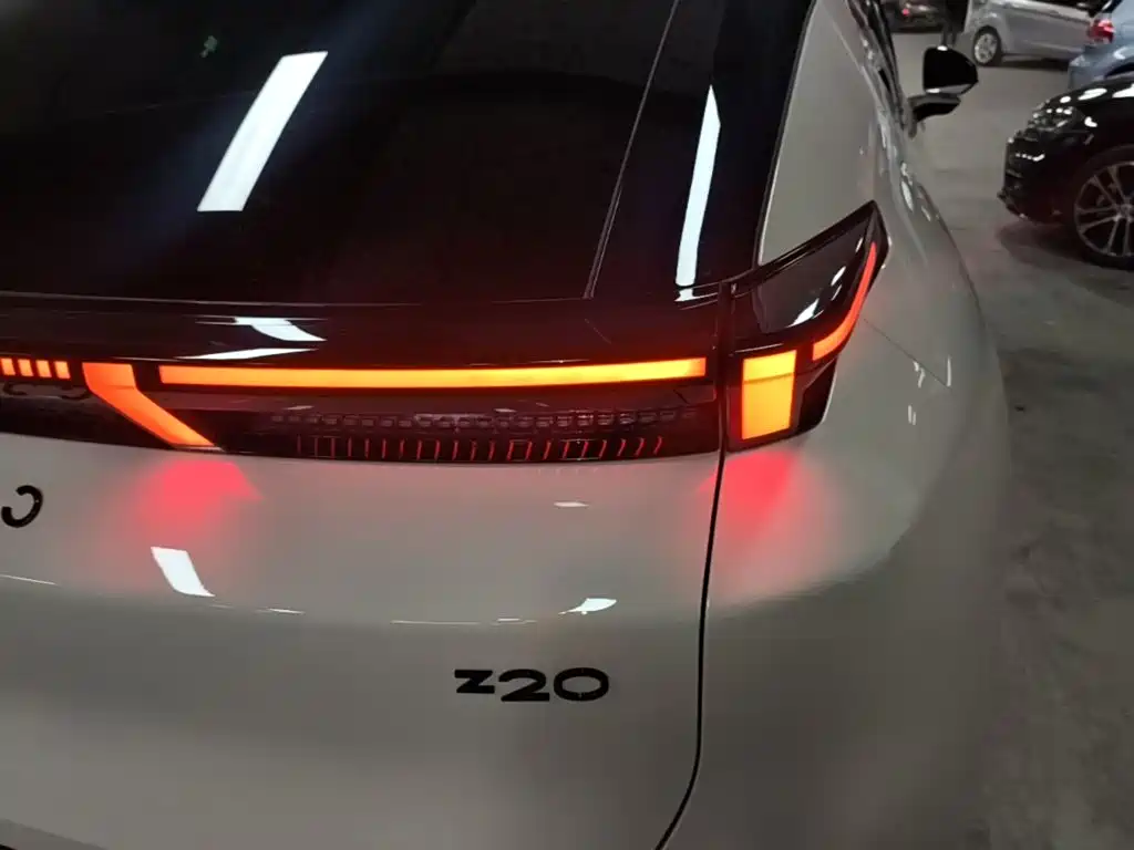 Lynk & Co Z20 — миниатюра 8